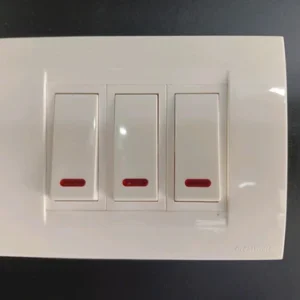 3-gang-switch
